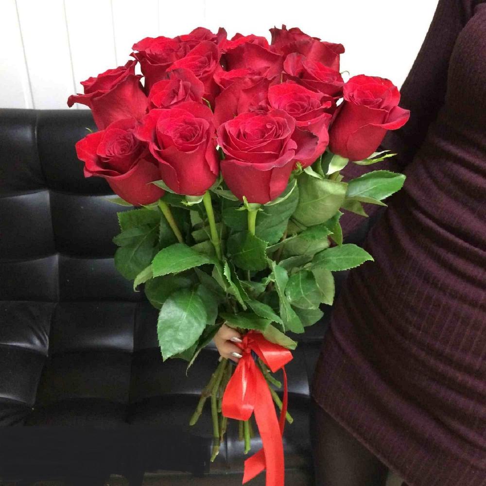 15 Красных роз Эквадор