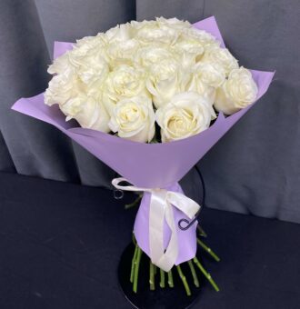 Букет белых роз, Эквадор, 60см 21