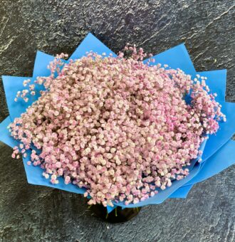 Букет из розовых гипсофил