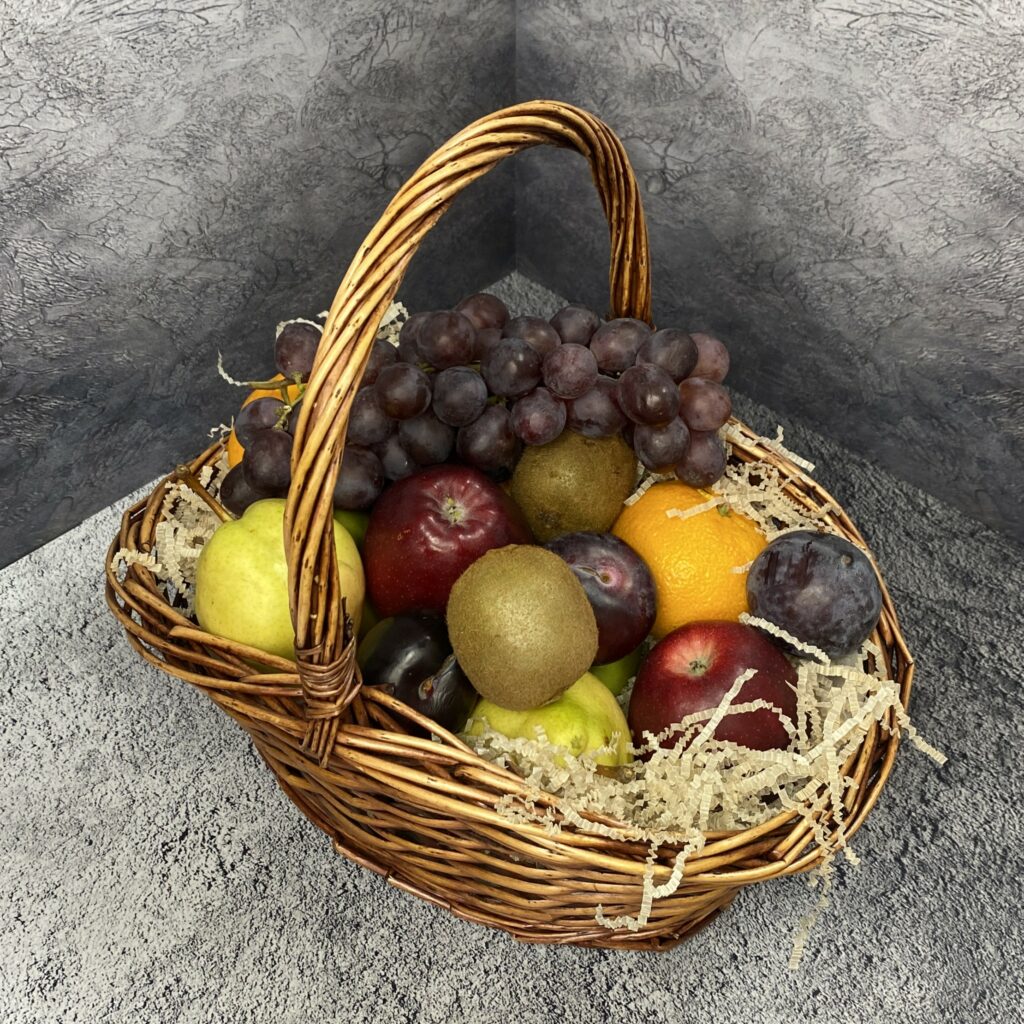 Фруктовая корзина 'Наслаждение'