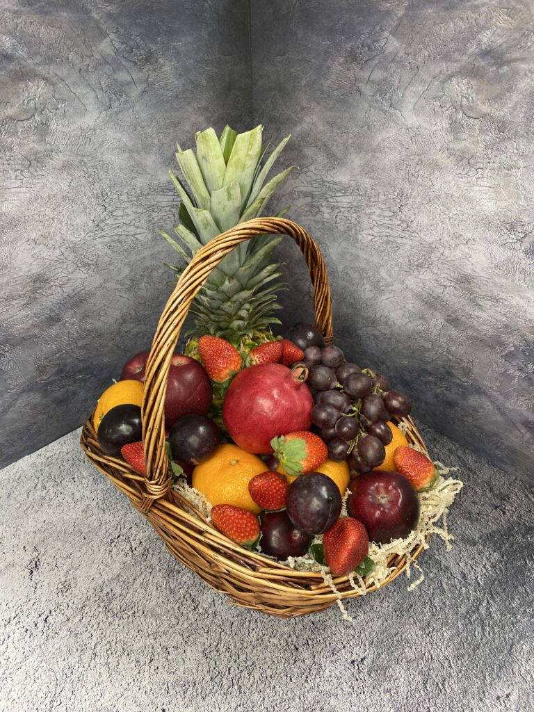 Фруктовая корзина 'Тепло лета'