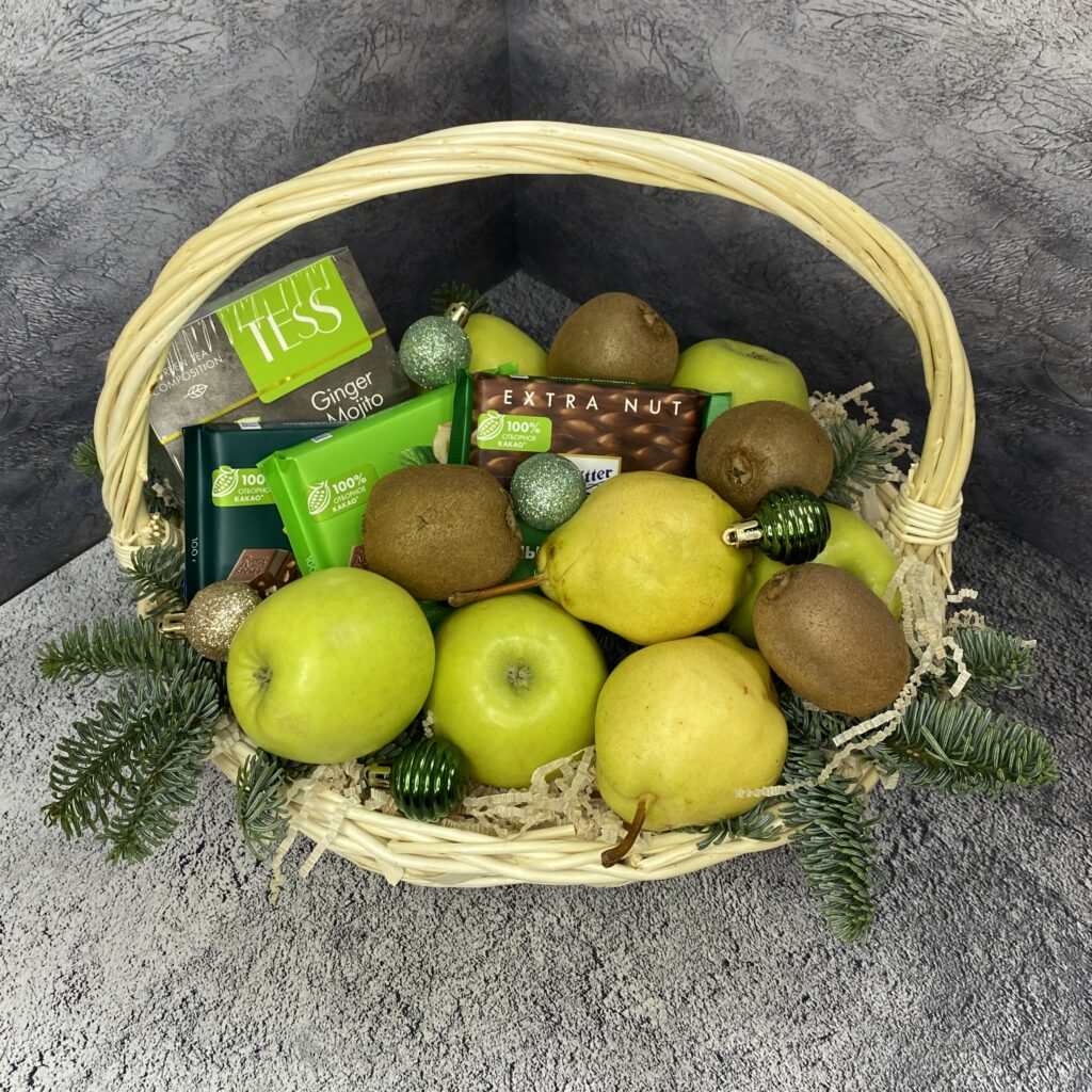 Новогодняя корзина 'Сладкий холод'