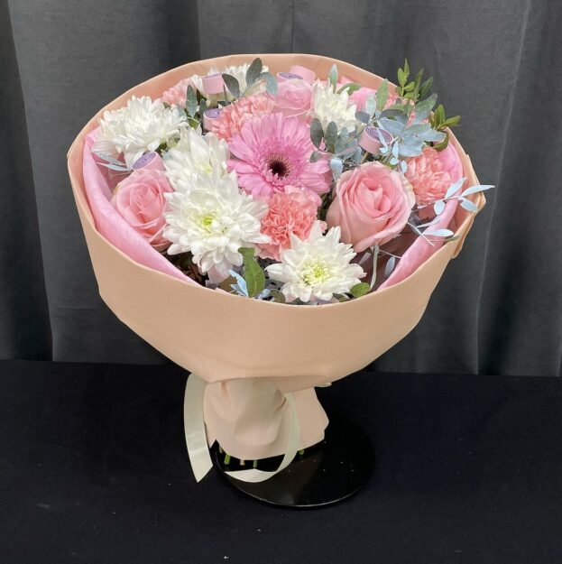 Букет цветов 'Нежный рассвет'