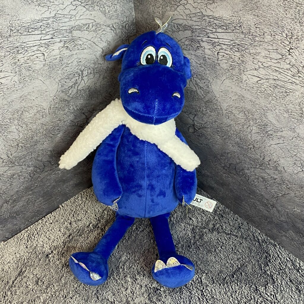 Игрушка 'Дракон Дизель с шарфиком', синий, 25 см (147)