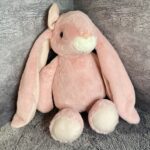 Игрушка 'Зайка Молли', пудровый, 28 см (168)