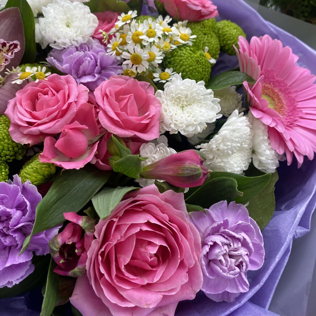 Букет цветов 'Первый поцелуй дня' (ВН)