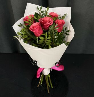 Букет цветов 'Малиновый Флирт'