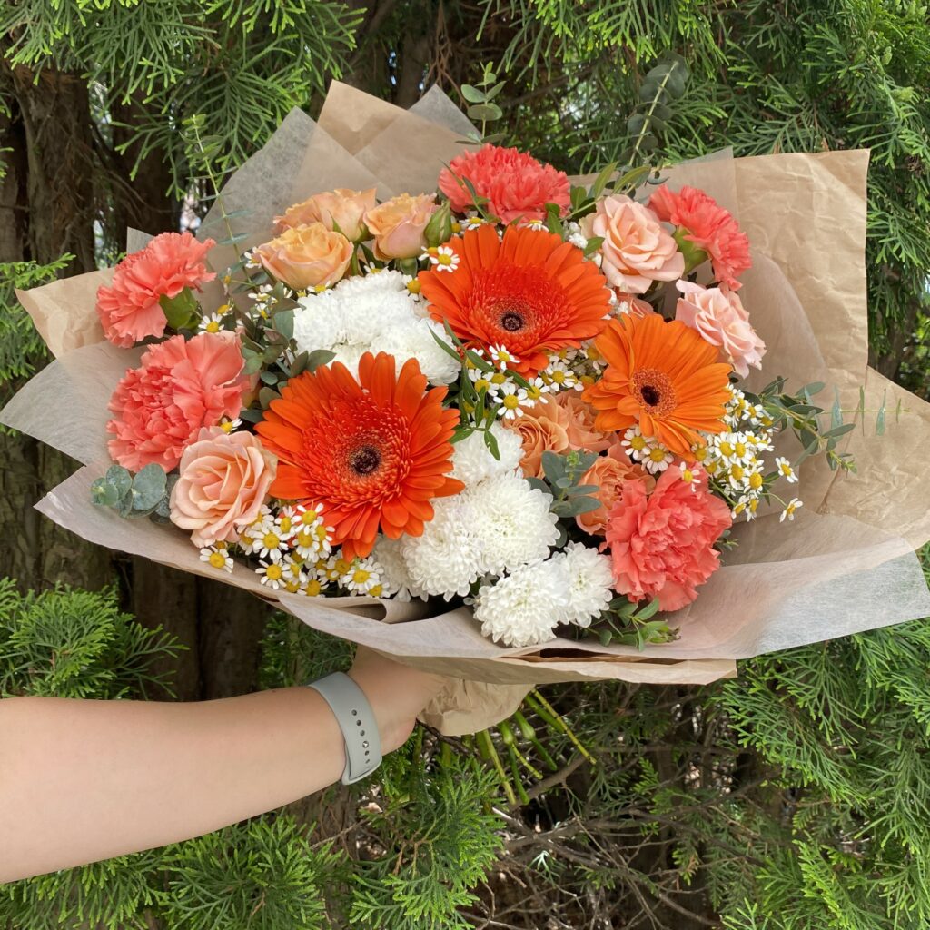 Букет цветов 'Огненная Роса' (ВН)