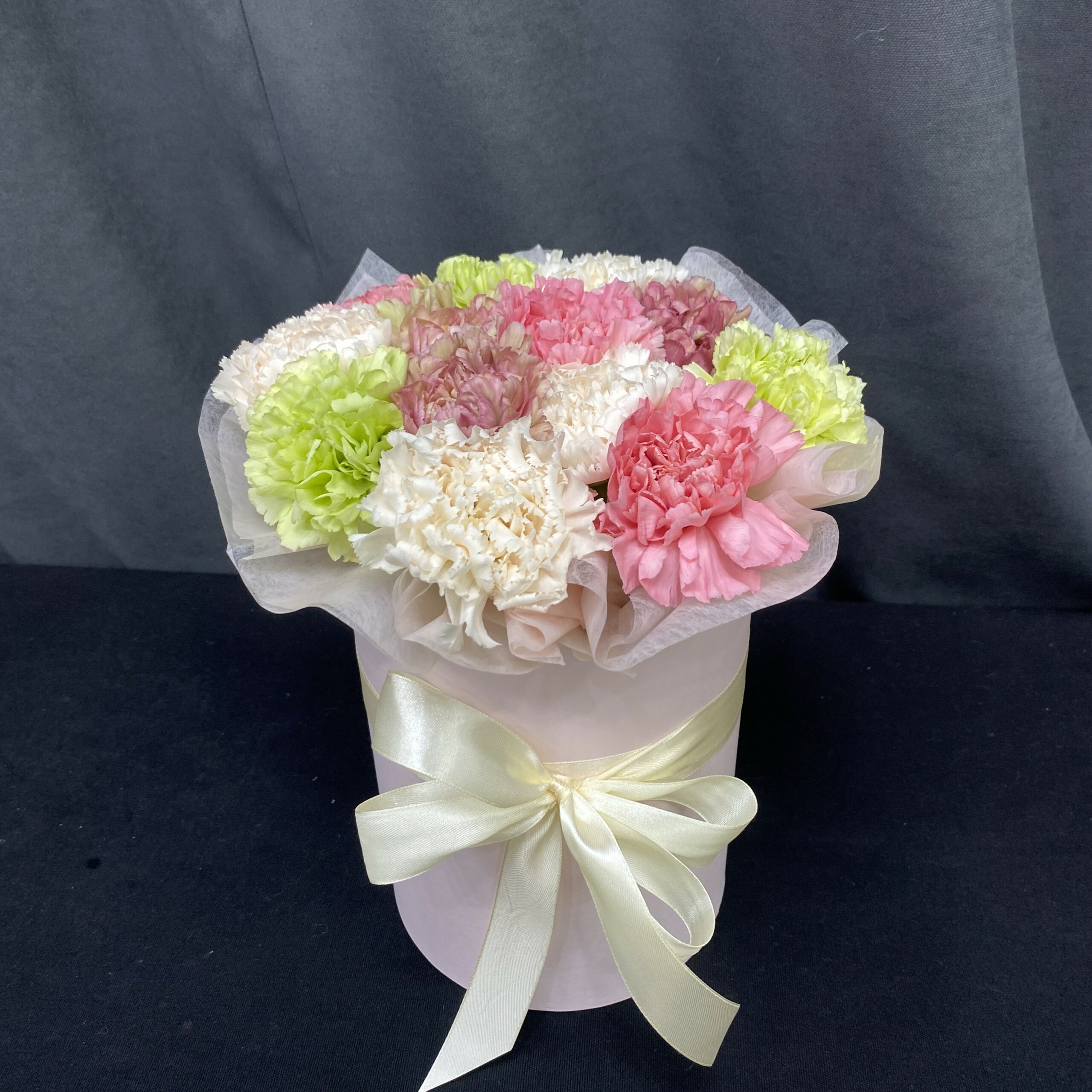IMG_0754 Цветы в коробке ‘Сладкая меренга’ (ВН) — изображение 1