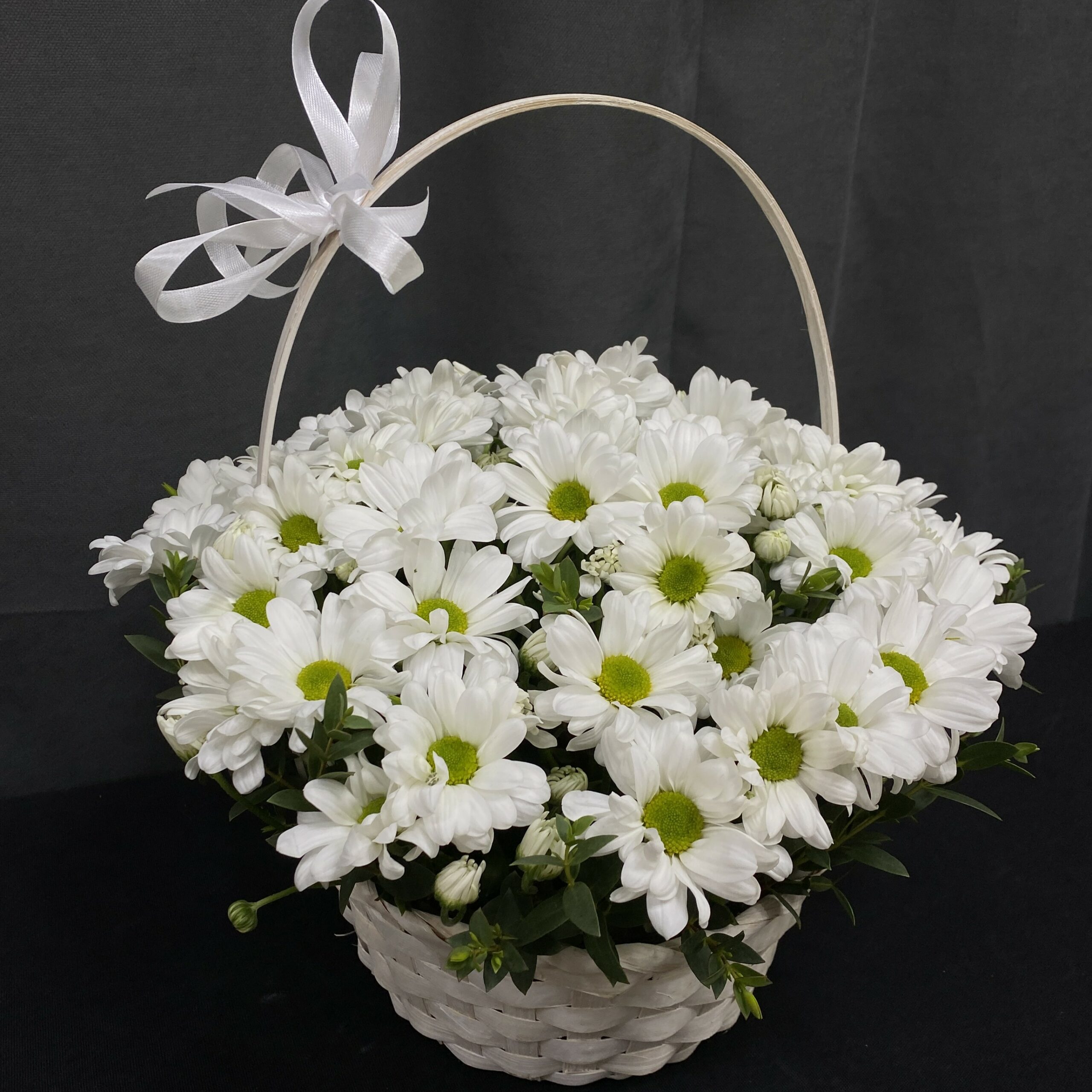 IMG_4439 (2) Цветы в корзине ‘Ромашковое вдохновение’ — изображение 1