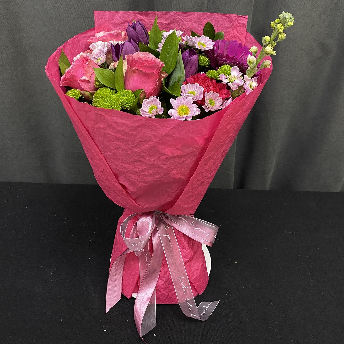 98cc7f7b-19c2-402c-a1f9-6880b6e0a03c Букет цветов ‘Малиновый рассвет’ (ВН) — изображение 1