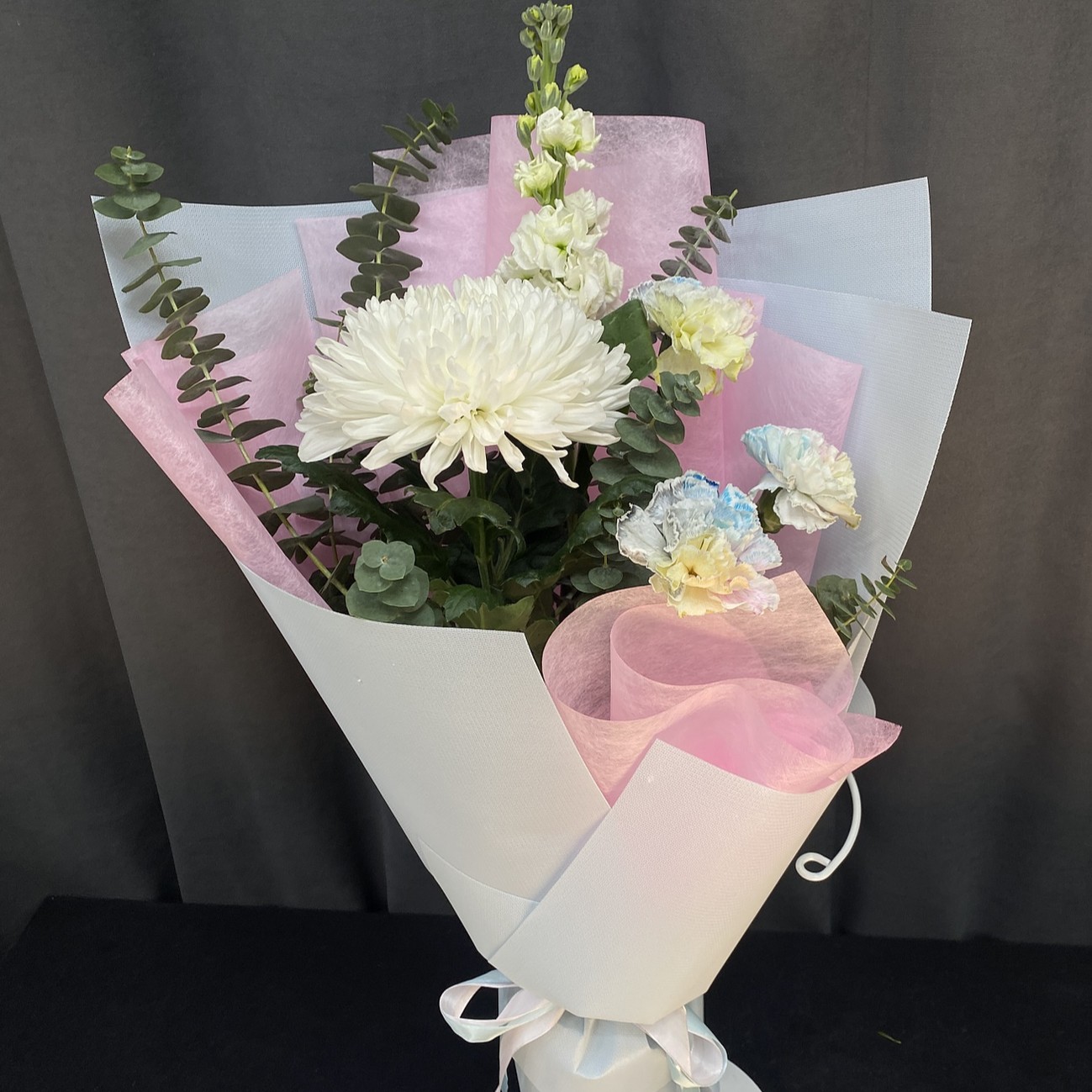 3bb651ab-60ef-473a-8ae1-599e1b8169b6 Букет цветов ‘Жемчуг’ (ВН) — изображение 1