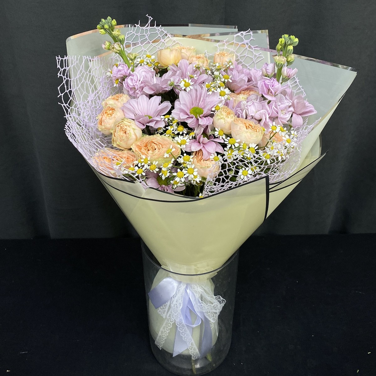 f34571cb-10cc-4f12-a030-bf9291f4e6ca Букет цветов ‘Кутюр’ (ВН) — изображение 1